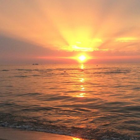 Ferienwohnung Strandmeer Росток Екстер'єр фото
